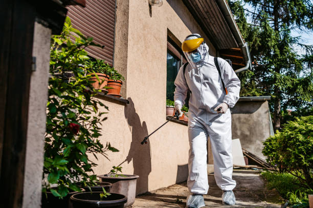 Best Commercial Pest Control Services  in Donora, PA